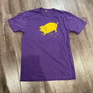 Los Angeles Lakers Pig Graphic T-Shirt in Purple/Gold